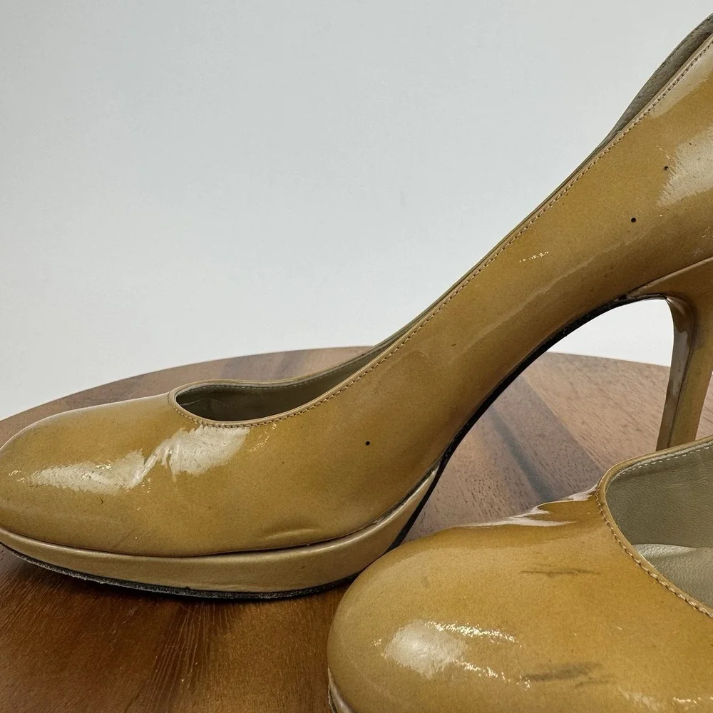 Stuart Weitzman size narrow